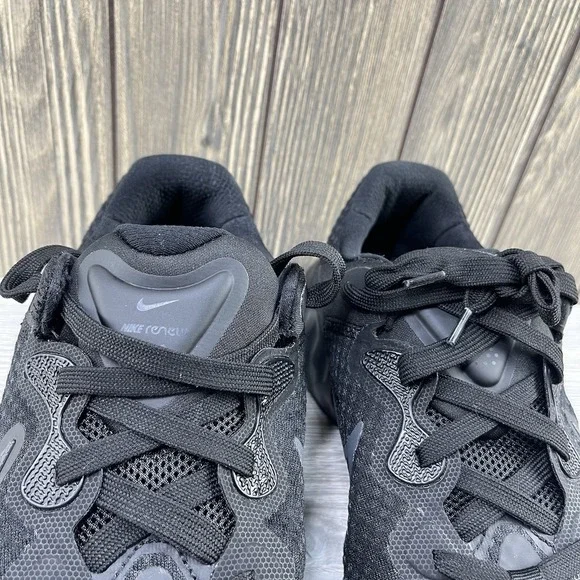 Nike Renew Run 2 Shoes Men's 11  Triple Black Low Top Athletic Running Sneakers - Picture 5 of 16